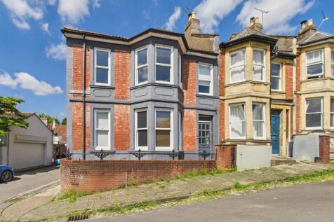 7 bedroom house for sale