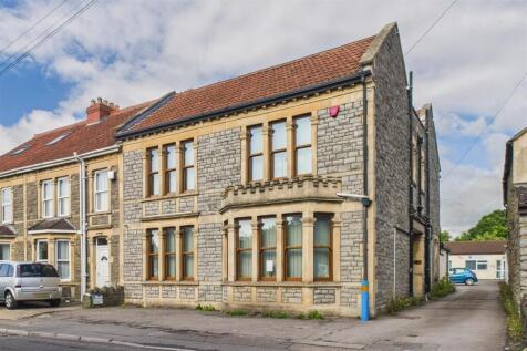 4 bedroom house for sale