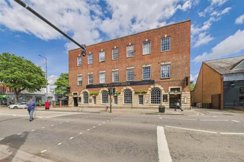 2 bedroom flat for sale
