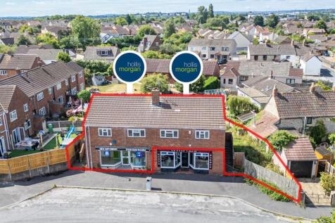4 bedroom flat for sale