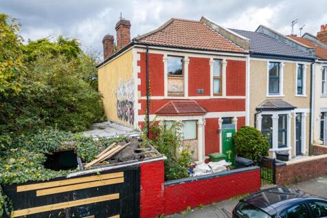 2 bedroom house for sale