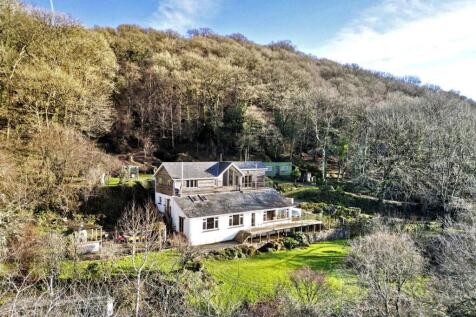 Moretonhampstead Road, Lustleigh, TQ13 5 bed detached house for sale