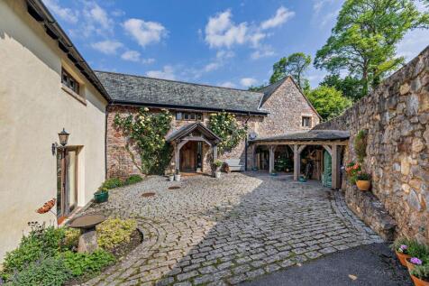 Chudleigh, Newton Abbot, TQ13 6 bed barn conversion for sale