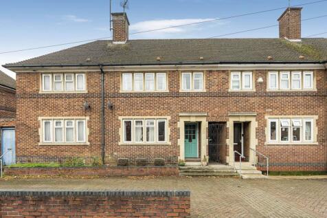 Abingdon Road, New Hinksey/Donnington 3 bed terraced house for sale