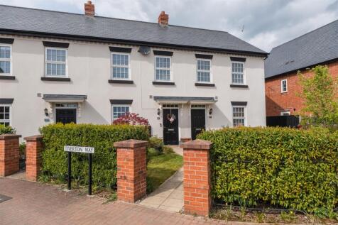 Hazelhurst Way, Tarporley 3 bed terraced house for sale