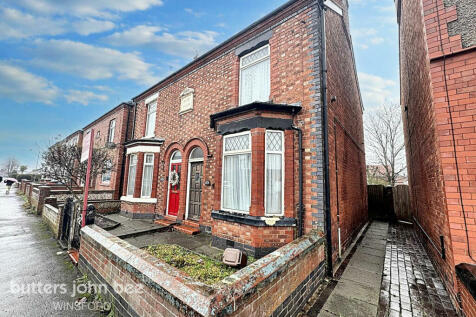 Crook Lane, Winsford 3 bed end of terrace house for sale