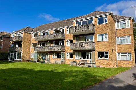 Portarlington Road, WESTBOURNE, BH4 2 bed apartment for sale