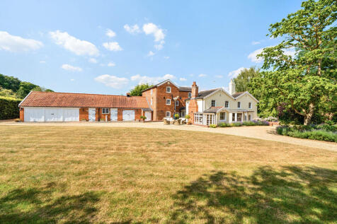 Horringer Road, Bury St. Edmunds IP33 6 bed townhouse for sale