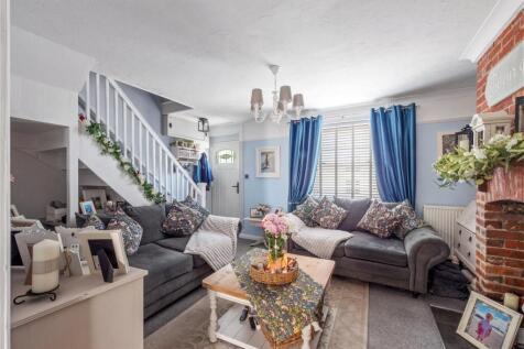 Bere Regis, Wareham, Dorset 2 bed terraced house for sale