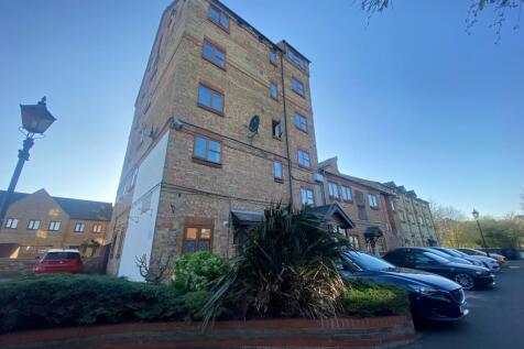 1 bedroom flat for sale