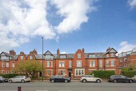 Regency Court, Osborne Road, Jesmond... 2 bed flat for sale