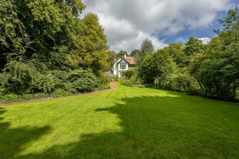 Fencer Hill Park, Gosforth, Newcastle... 4 bed semi