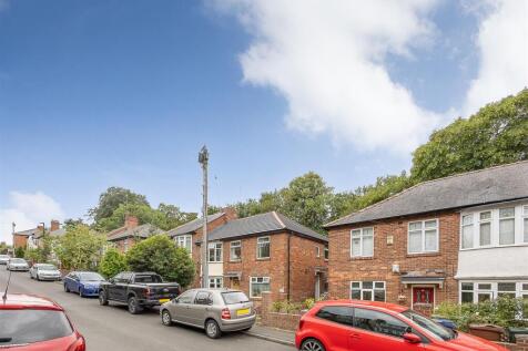Shaftesbury Grove, Heaton, Newcastle... 3 bed flat for sale
