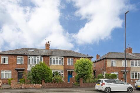 Heaton Park View, Heaton, Newcastle... 3 bed flat for sale