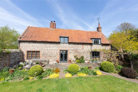 6 bedroom detached house for sale