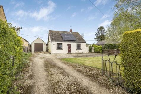 Fields Road, Chedworth, Cheltenham... 2 bed bungalow for sale