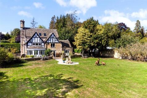 Broadway Road, Winchcombe... 4 bed detached house for sale