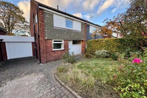 3 bedroom semi-detached house for sale