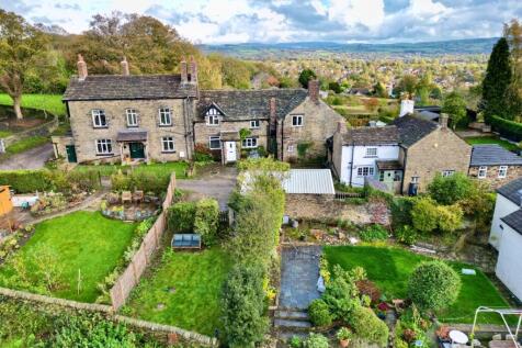 2 bedroom cottage for sale