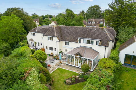 7 bedroom detached house for sale