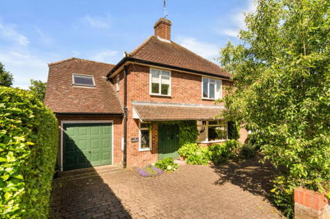 Gibson Close, Saffron Walden 4 bed detached house for sale