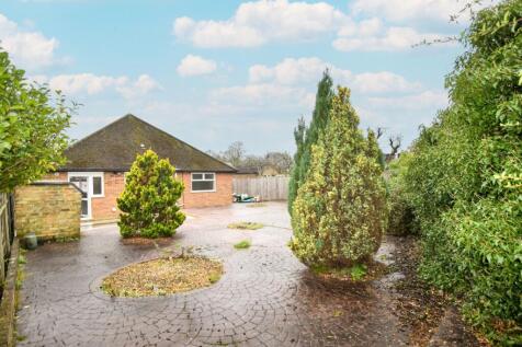 Oakington Avenue, Amersham... 3 bed bungalow for sale