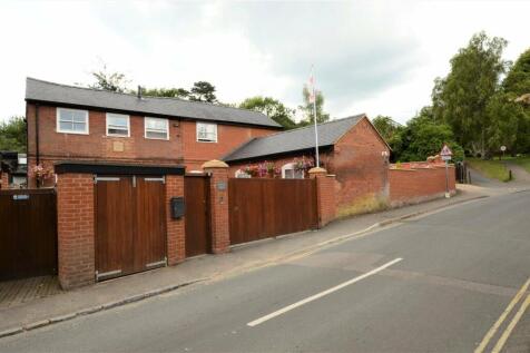 Silver Hill, Chalfont St. Giles... 3 bed barn conversion for sale