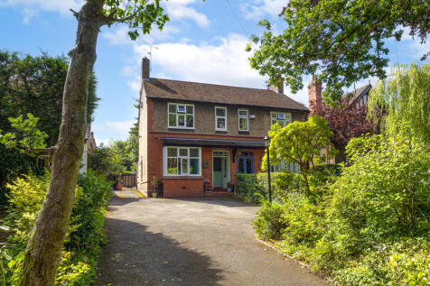 Beach Road, Hartford, Northwich, CW8 3 bed semi