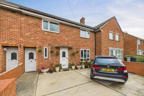 Somersby Avenue, Mablethorpe LN12 4 bed terraced house for sale