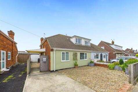 Seacroft Road, Mablethorpe LN12 3 bed semi