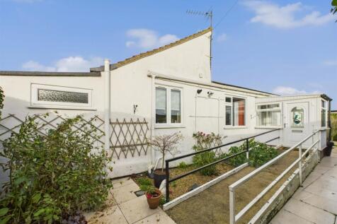 Detached house for sale