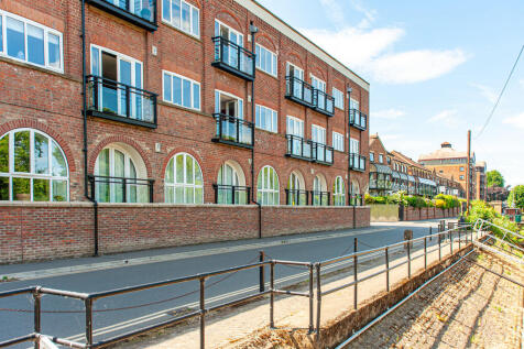 Waterfront House, York YO23 1 bed ground floor flat for sale