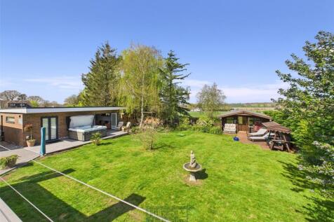 5 bedroom bungalow for sale