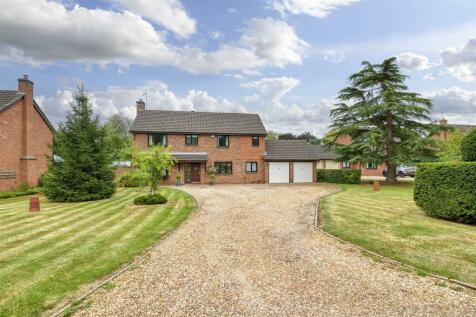 White Delves, Wellingborough 4 bed detached house for sale
