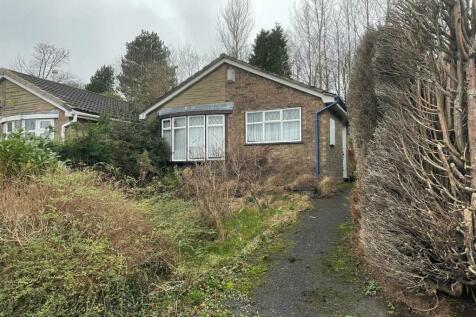 Gordon Close, Leek 2 bed detached bungalow for sale