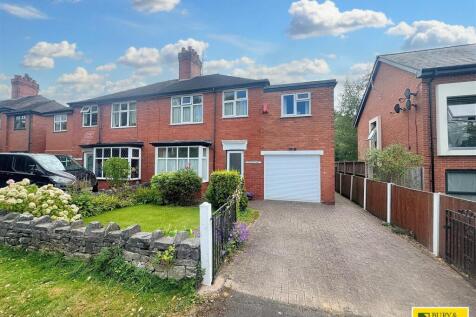 5 bedroom semi-detached house for sale