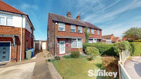 Laurel Avenue, Forest Town, NG19 3 bed semi