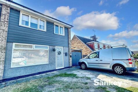 Raylawn Street, Mansfield, NG18 3 bed semi