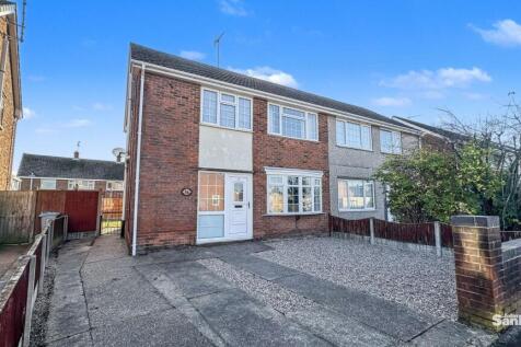 South Crescent, Clipstone Village, NG21 3 bed semi