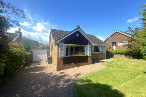 2 bedroom detached bungalow for sale