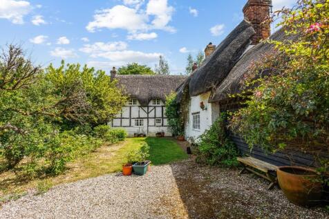 4 bedroom cottage for sale