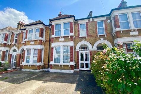 Torridon Road, London SE6 3 bed property for sale