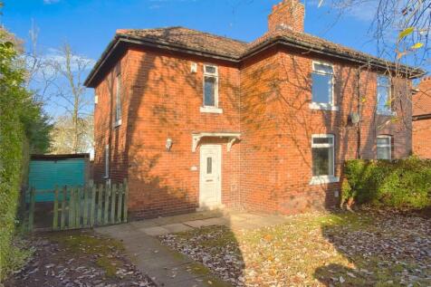 Castle Mount, Thornhill, Dewsbury, WF12 3 bed semi