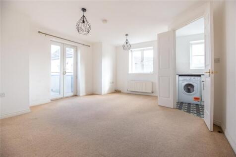 College Way, Filton, Bristol, BS34 2 bed apartment for sale