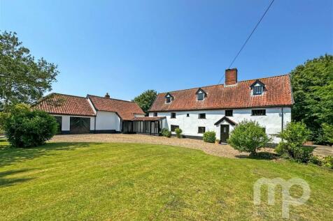5 bedroom detached house for sale