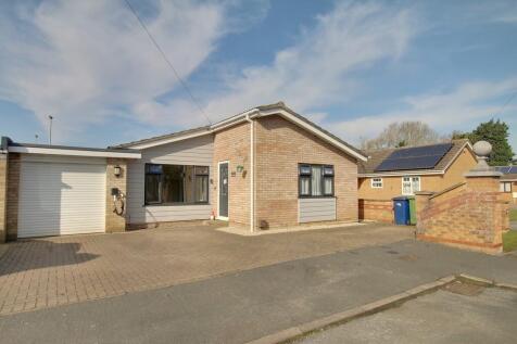 West End Close, Chatteris 3 bed detached bungalow for sale