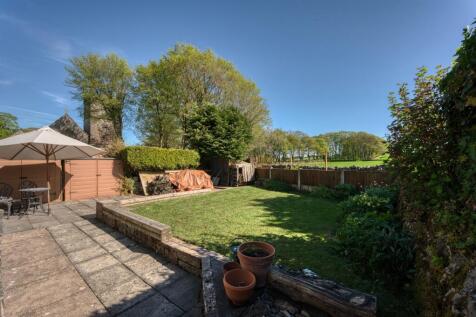 2 Church Close, Peak Forest, Buxton 2 bed house for sale