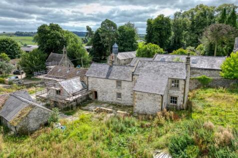 3 bedroom farm house for sale