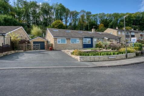 4 bedroom semi-detached bungalow for sale