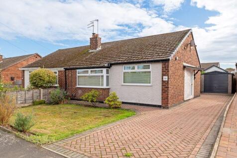 2 bedroom semi-detached bungalow for sale